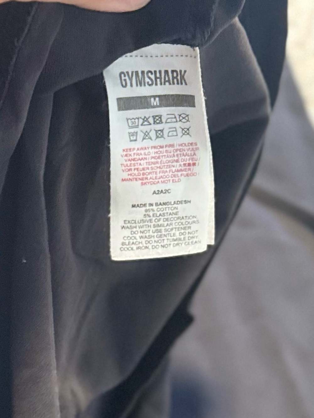 Gymshark Black Men's Graphic Logo Tank - Picture 6 of 9